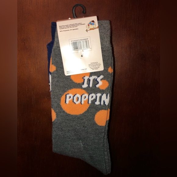 SWEETS FOR YOUR FEETS NOVELTY CREW SOCKS NWT MEN’S SHOE SIZE 6.5-12 - Picture 2 of 2